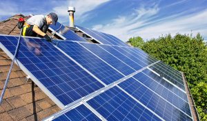 Service d'installation de photovoltaïque et tuiles photovoltaïques à Aniane